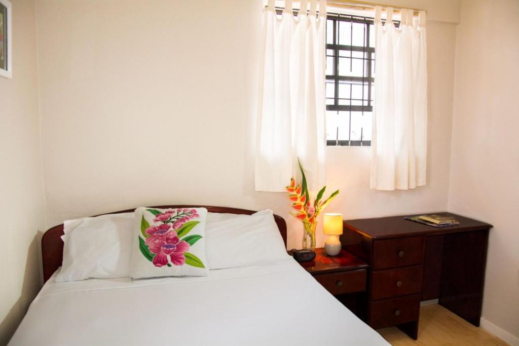 Morne Seaview Apartments คาสทรีส ภายนอก รูปภาพ